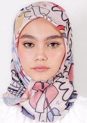 Hijab segi empat Love in Paris Graffiti Blue Mist, jilbab Street Style, Roujak Paris, Premium voal